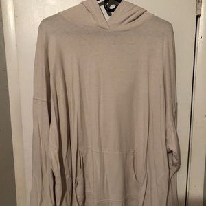 American Eagle pull over